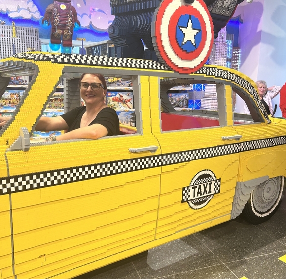 Meet your Posher, Whitney - Picture 5 of 8